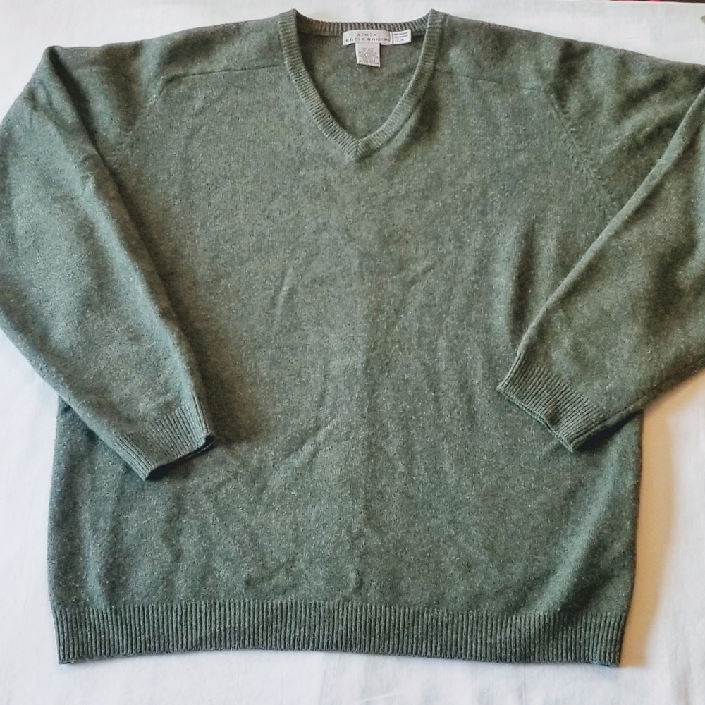 Eddie Bauer v-neck sweater
